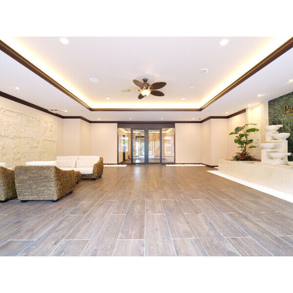 プレジオ西中島ASIANのロビー