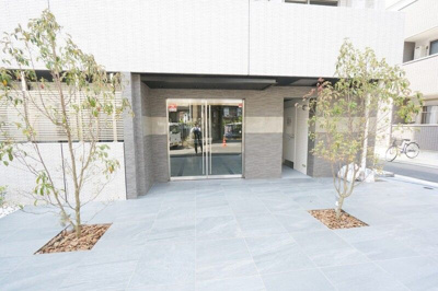 【エントランス】 | クレヴィスタ北千住