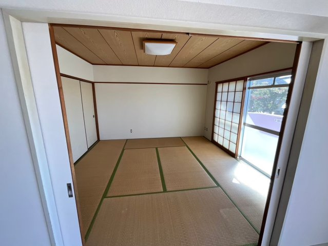 堤ヶ丘ヒルズの和室|落ち着いた雰囲気の和室付きです
