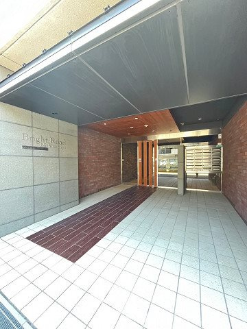 ブライトロード西宮の外観