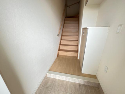 【玄関】 | サファイアＡ | 玄関