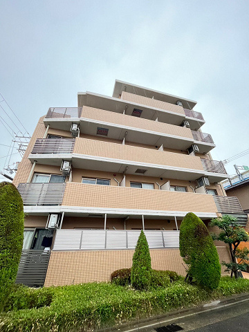 Sempre Vita甲子園の外観