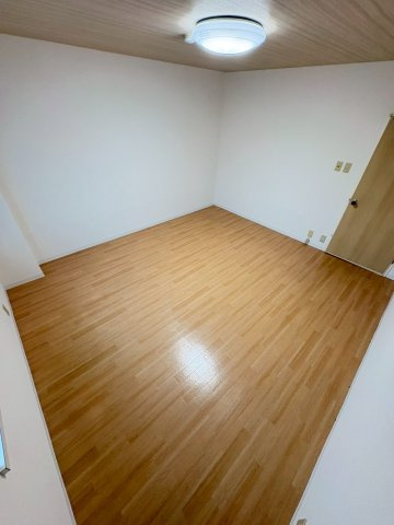 ロータリービルド西宮の内装