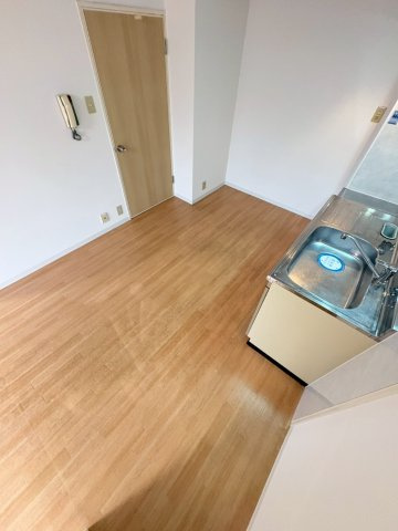 ロータリービルド西宮の内装