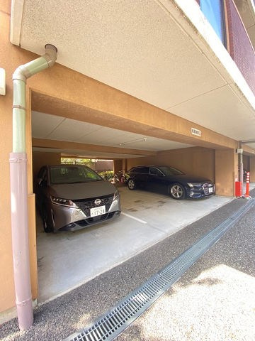 カーサ・デ・ゼント西宮北口の外観