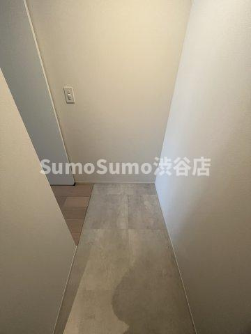 アトリオフラッツ自由が丘eastの玄関