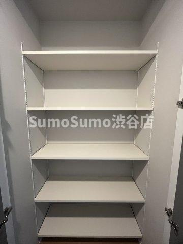 アトリオフラッツ自由が丘eastの収納