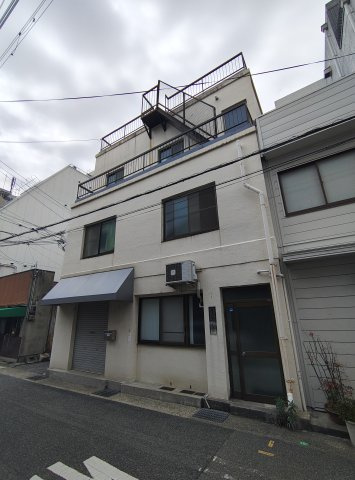 RICマンションの外観