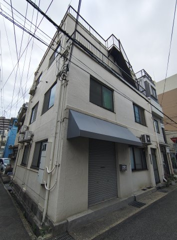 RICマンションの外観