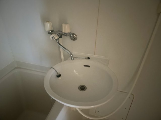 明るい色調の室内です