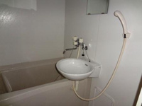 浴室乾燥機付き