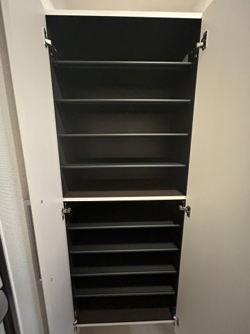 ヒカルサ尼崎神崎町の収納