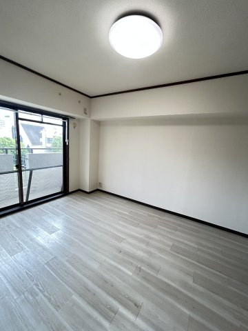 ライフ新神戸の寝室