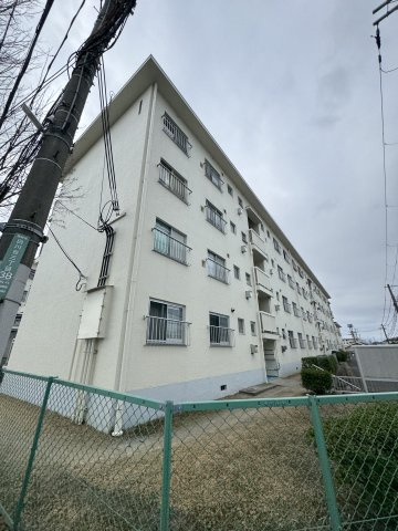 白川台ハイツ７号棟
