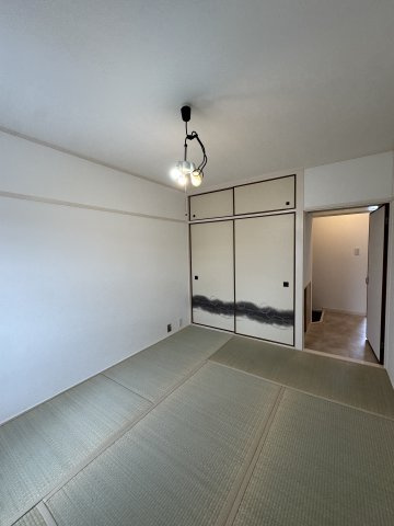 白川台ハイツ７号棟の和室