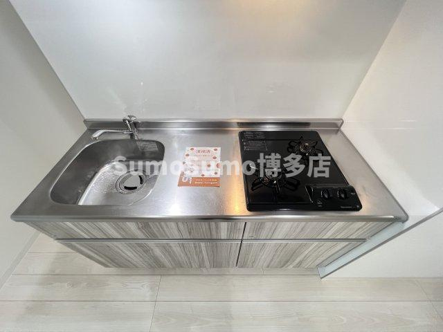 ピタゴラ箱崎のキッチン