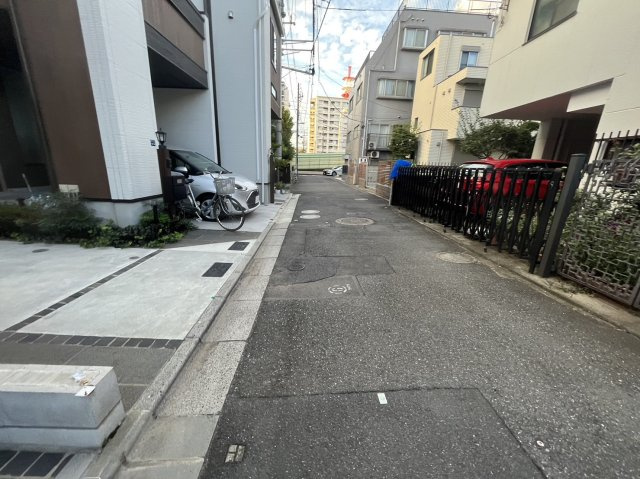 板橋区稲荷台　戸建の駐車場