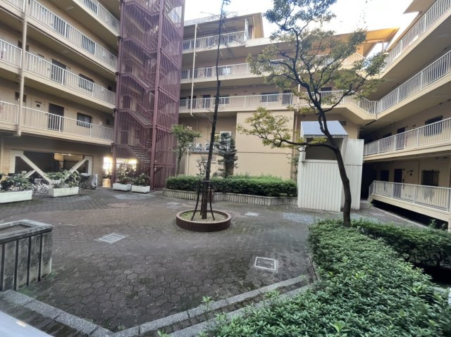 タックプラザの駐車場