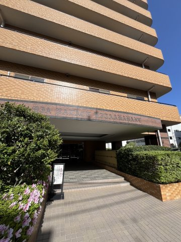 ダイアパレス北赤羽のエントランス