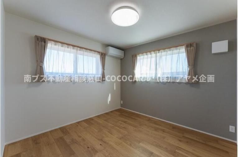 南アルプス市藤田の新築一戸建の洋室