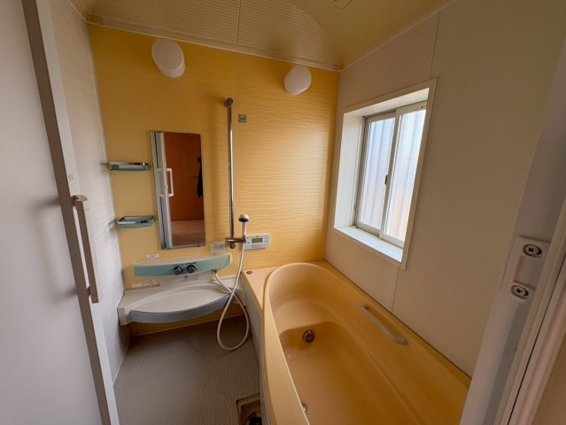 比企郡川島町飯島　中古戸建　西武新宿線『本川越駅』徒歩91分　【伊草小学区】の浴室