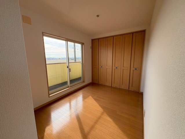 比企郡川島町飯島　中古戸建　西武新宿線『本川越駅』徒歩91分　【伊草小学区】の洋室