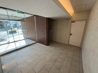 【エントランス】 | シーズンフラッツ梅田ＥＡＳＴ