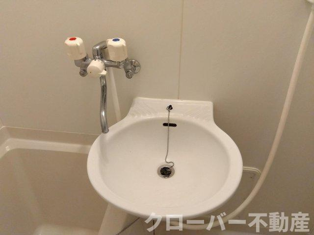 レオパレスＳｕｃｃｅｓｓの洗面所