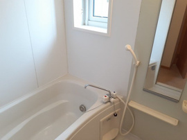 お風呂で日々の疲れを落としましょう