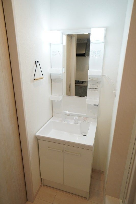 グランシャリオ日進の独立洗面台