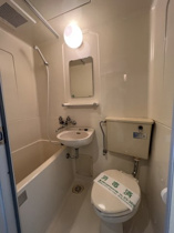 日々の疲れを癒すお風呂付です