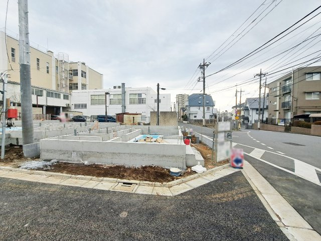 【外観】 | 練馬区関町北4丁目　新築一戸建住宅　全3棟　(保谷店) | 西武新宿線「武蔵関」駅まで徒歩7分の好立地です。
