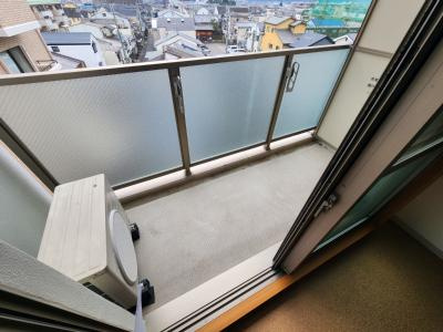 セラヴィ新丸太町のバルコニー|南向きバルコニー