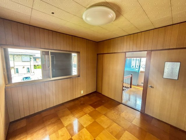 中地戸建の洋室