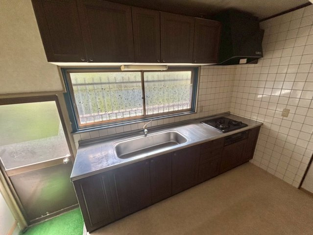 中地戸建のキッチン