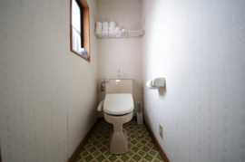 女性に嬉しいウォシュレット付きです。
