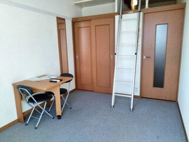 ゆったり過ごせるリビングです