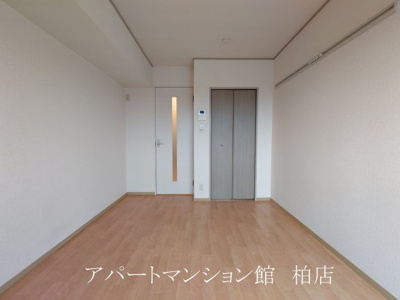 【内装】 | ベルデュール | ※別号室参考写真です ※現況優先