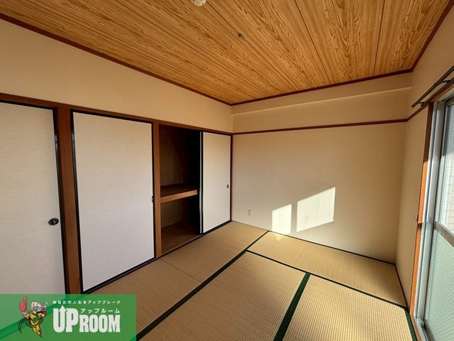 シャトー平山の和室