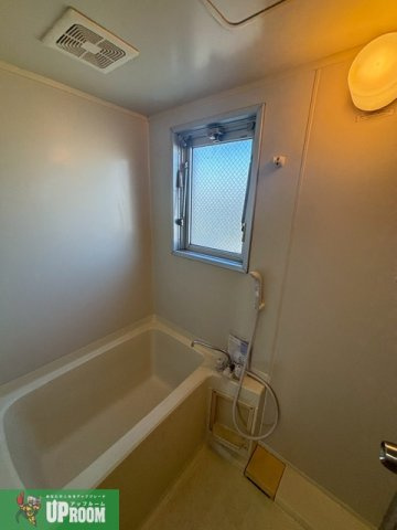 シャトー平山の浴室