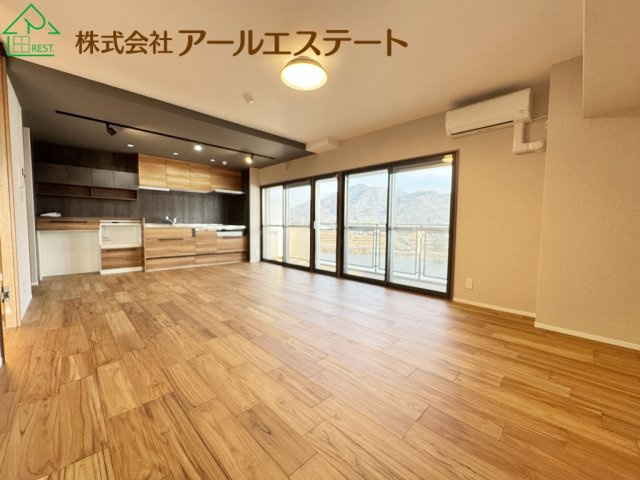 姫路甲丘アーバンコンフォート　　中古マンションの居間・リビング