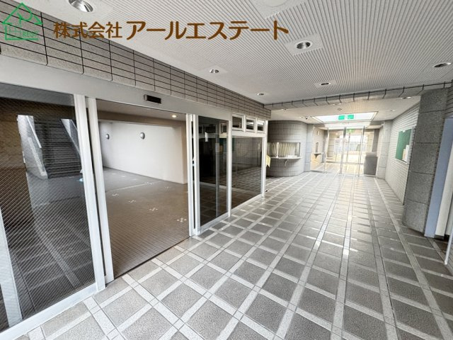 姫路甲丘アーバンコンフォート　　中古マンションのエントランス