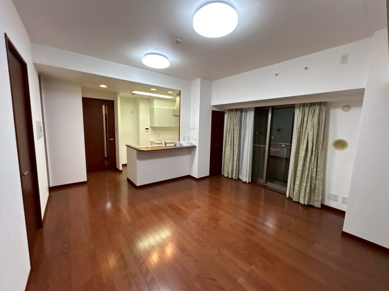 リーデンスフォート横浜の居間・リビング