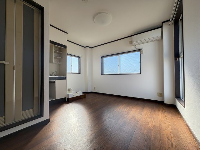 ゆったりとした居間です