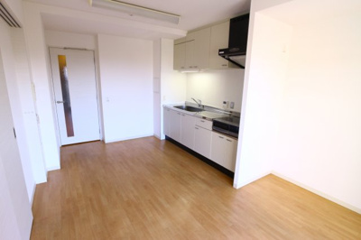 【居間・リビング】 | アメニティコート明舞 | ※同建物別部屋参考写真