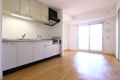 【居間・リビング】 | アメニティコート明舞 | ※同建物別部屋参考写真