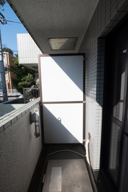 お洗濯にも便利なバルコニー付き