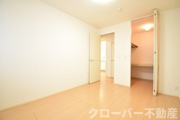 アスクール B棟の内装|北洋室６帖