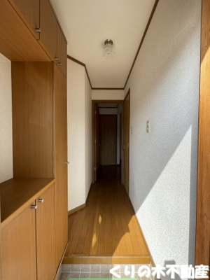 【玄関】 | クレストールかたやま | 同タイプのお部屋です（現況を優先します）