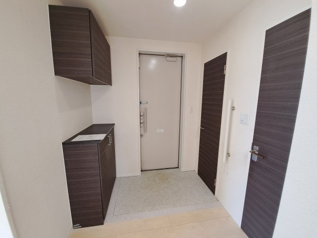 シャーメゾン　スパーツィオの玄関